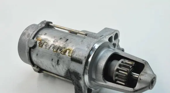 Mercedes-Benz CLA C117 X117 W117 Starter motor A2709060026