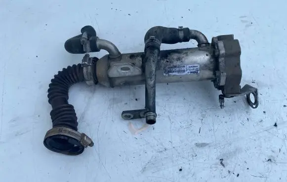 Volvo V70 EGR valve cooler 880172N