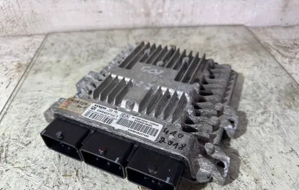 Peugeot 607 Engine control unit/module 9658198080 5WS40379AT HW9648237680