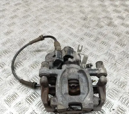 BMW i3 Rear brake caliper 6883026 6883019