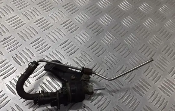 Toyota Corolla E120 E130 Vacuum valve 