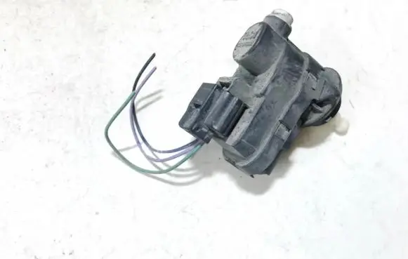 Renault Megane II Headlight level adjustment motor 8200402521