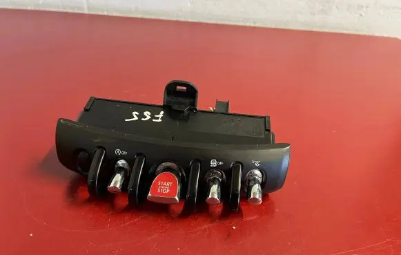 Engine start stop button switch