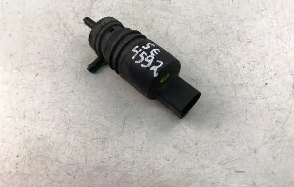 Porsche 911 996 Windscreen/windshield washer pump 99662817200