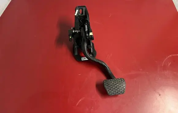 BMW X4 G02 Brake pedal 6866485 6855309 34176855309
