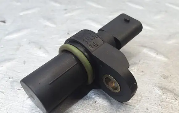 BMW 5 F10 F11 Camshaft position sensor 7803093 25915010 780309301