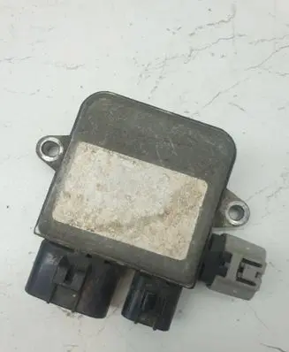 Tesla Model S Coolant fan relay 8282120280