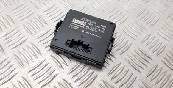 Volkswagen PASSAT B8 Gateway control module 3Q0907530B