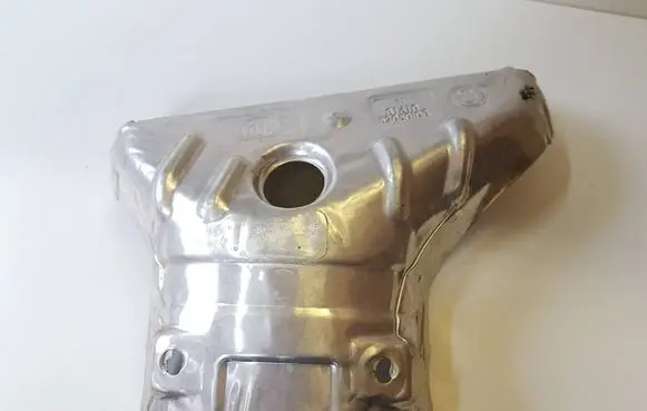 Fiat 500X Heat shield in engine bay 52050103 31610