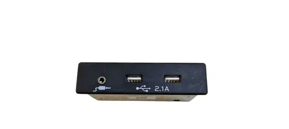 Subaru Outback (BT) USB socket connector 86257AN00A AN00A 86257