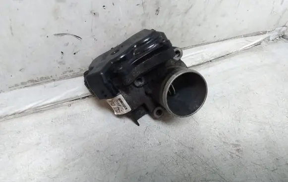Opel Vivaro Throttle valve 8200987453G H8200727648 282303914