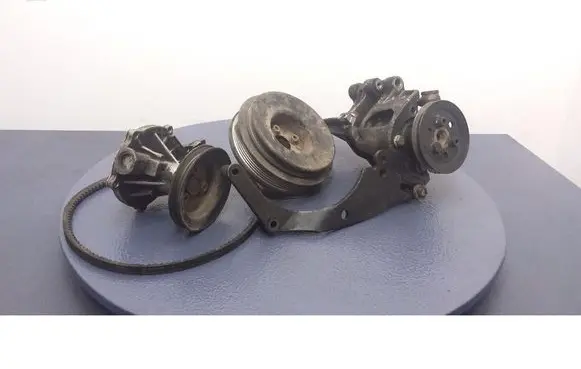 Volkswagen PASSAT B4 Power steering pump