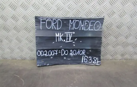 Ford Mondeo MK IV Manufacturer badge logo/emblem 