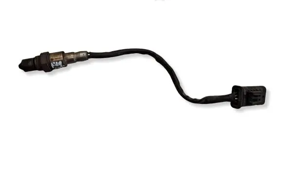 BMW 5 F10 F11 Lambda probe sensor 8570230