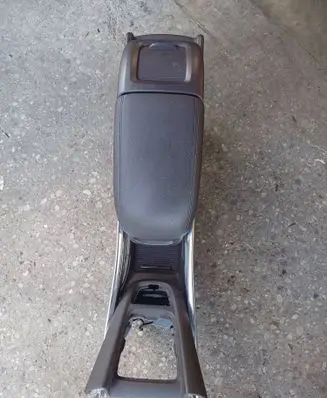 Opel Zafira C Armrest