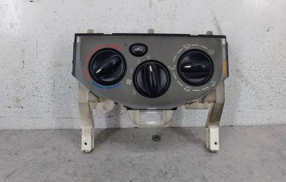 Renault Trafic II (X83) Climate control/heater control trim W964097K