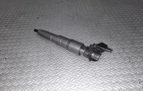BMW X3 E83 Fuel injector 0986435354