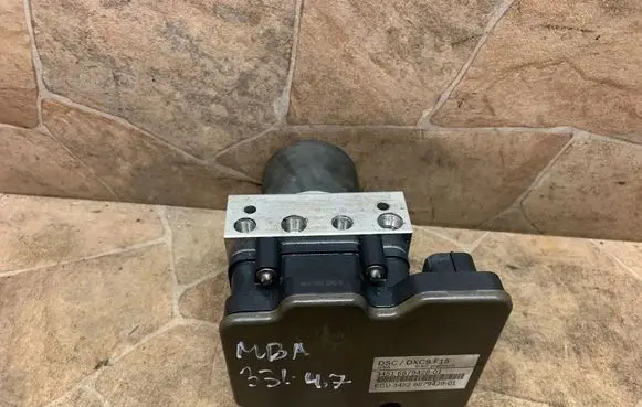 BMW X5 F15 ABS Pump 6879428