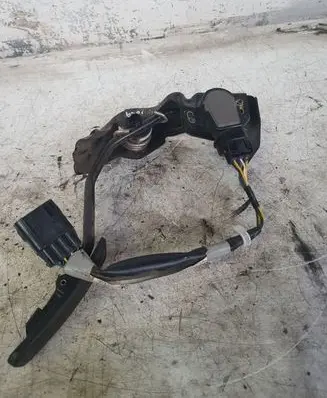 Toyota Corolla Verso AR10 Accelerator throttle pedal