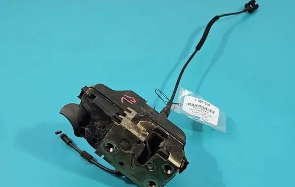Nissan Primera Front door lock IMPRK1585630