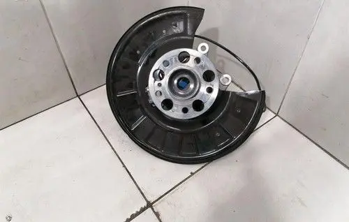 Mercedes-Benz SL AMG R231 Rear wheel hub A2313504600