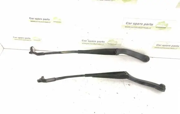 Mercedes-Benz GLK (X204) Front wiper blade arm 2048200844 2048200944