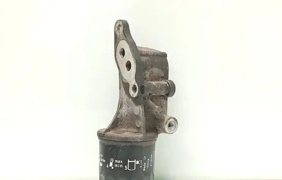 Toyota iQ Fuel filter bracket/mount holder 73602