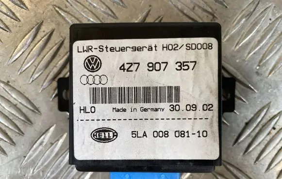 Audi A4 S4 B6 8E 8H Light module LCM 4Z7907357 5LA00808110