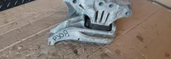 Peugeot 308 Engine mount bracket 4A103720