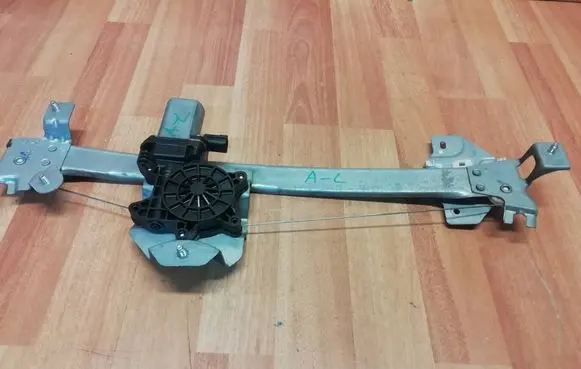 Renault Zoe Rear door window regulator with motor 128001471B 827206781R 3T4151B