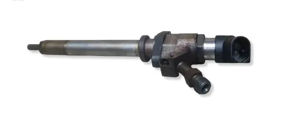 Volvo V50 Fuel injector 9657144580