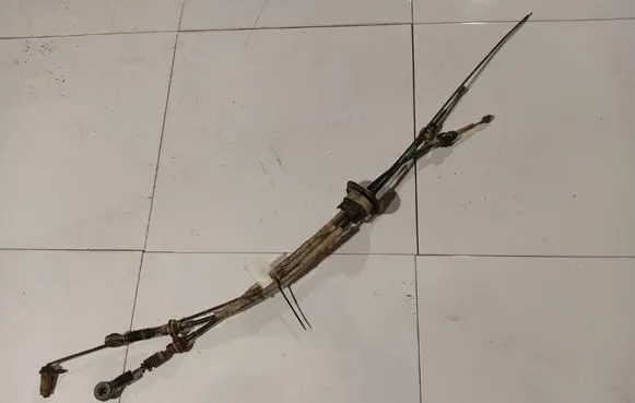 Citroen C8 Gear shift cable linkage 