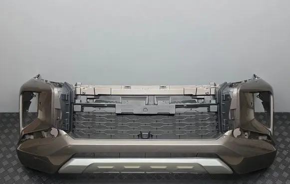 Mitsubishi L200 Front bumper 6400J790ZZ 6402A515 6400J272ZZ