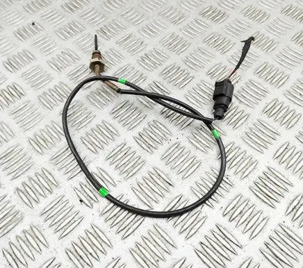 Volkswagen Transporter - Caravelle T6 Oil temperature sensor 04L906088DC
