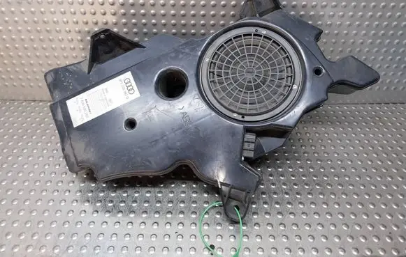 Audi A3 S3 8P Subwoofer speaker S26380308 8P3035382D