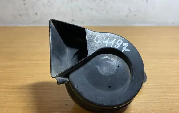 Audi A4 S4 B8 8K Horn signal 000233 C4197