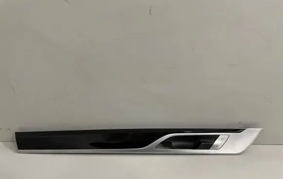 BMW 7 G11 G12 Front door card panel trim 7851831