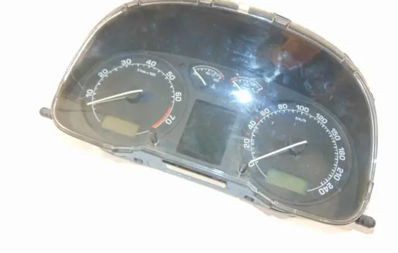 Skoda Octavia Mk1 (1U) Speedometer (instrument cluster) 1U0920841B 1U0920841BKD0 1U0920841B47H