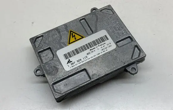 Audi A3 S3 8P Headlight ballast module Xenon 1307329115