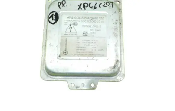 Mercedes-Benz E C207 W207 LED ballast control module A2129007804