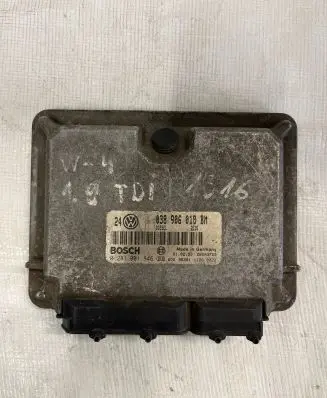 Volkswagen Golf IV Engine control unit/module 038906018BM 0281001846 28SA37299