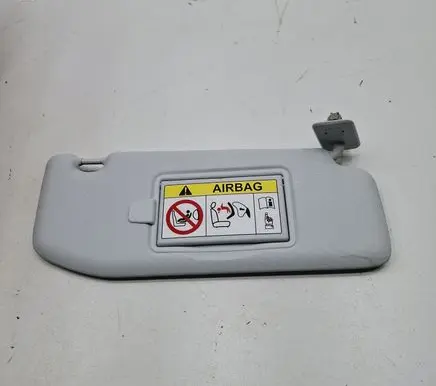 Peugeot 208 Sun visor