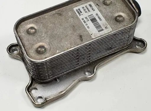 Mercedes-Benz SLK R171 Engine oil radiator H9154003