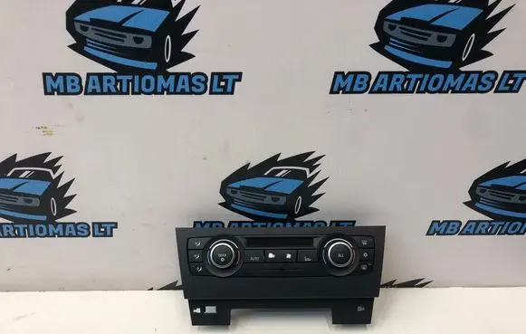 BMW X1 E84 Climate control unit 9242410