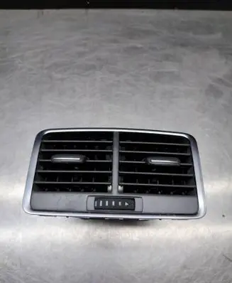 Audi A6 S6 C6 4F Rear air vent grill 4F0819203B