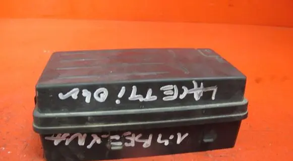 Chevrolet Lacetti Fuse module 0068J200AB0 068J200AB