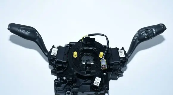 Wiper turn signal indicator stalk/switch