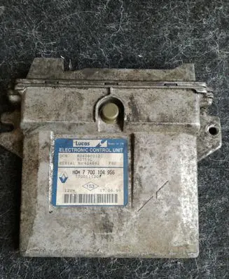 Renault Kangoo I Engine control unit/module R04080012J