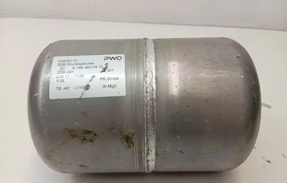 Mercedes-Benz GLE (W166 - C292) Air suspension tank/reservoir A1663200415