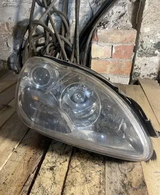 Mercedes-Benz S W220 Headlight/headlamp A2208202461